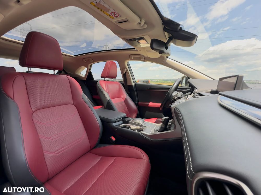 Lexus Seria NX 300h E-FOUR Luxury Line - 25