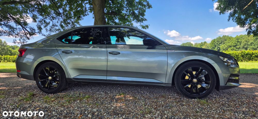 Skoda Superb 2.0 TDI Sportline DSG - 6