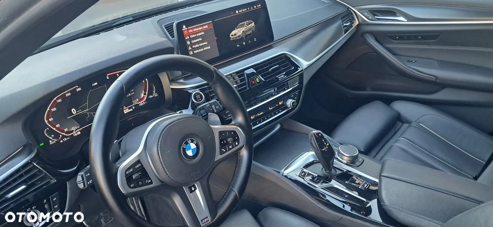 BMW Seria 5 520d M Sport sport - 20