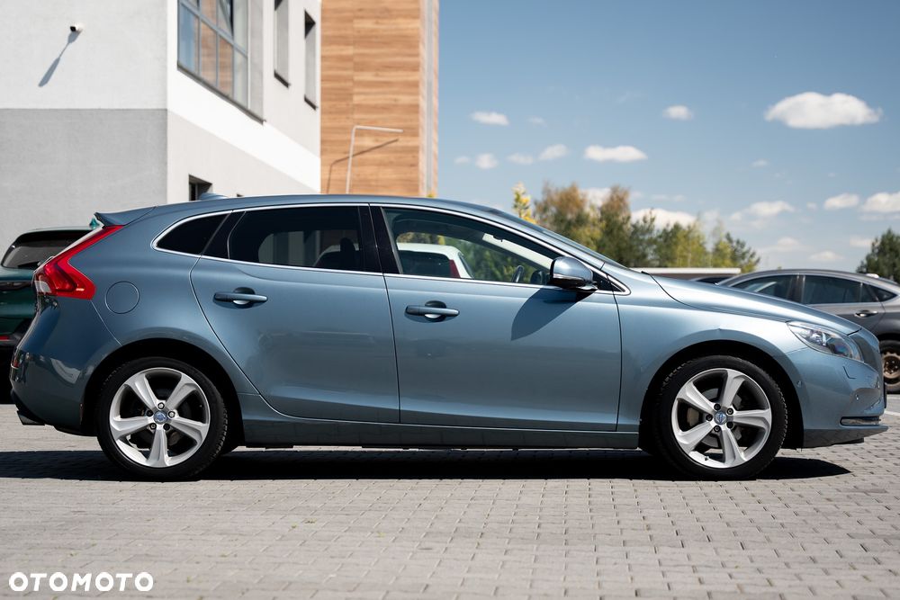 Volvo V40 T3 - 17