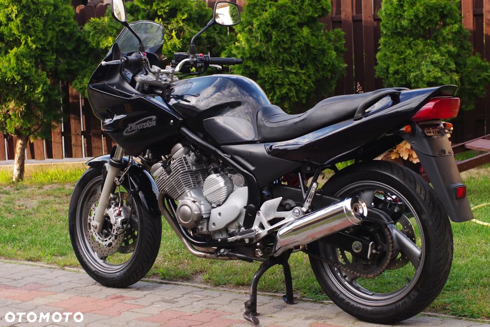 Yamaha XJ - 18
