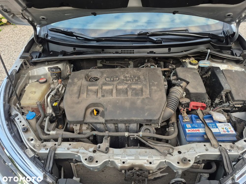 Toyota Corolla 1.6 Premium - 20