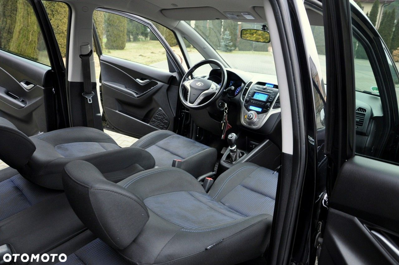 Hyundai ix20 - 23