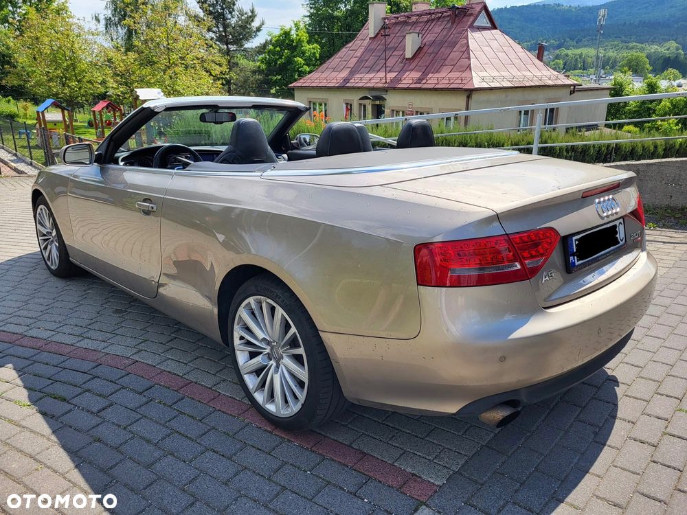 Audi A5 Cabrio - 5
