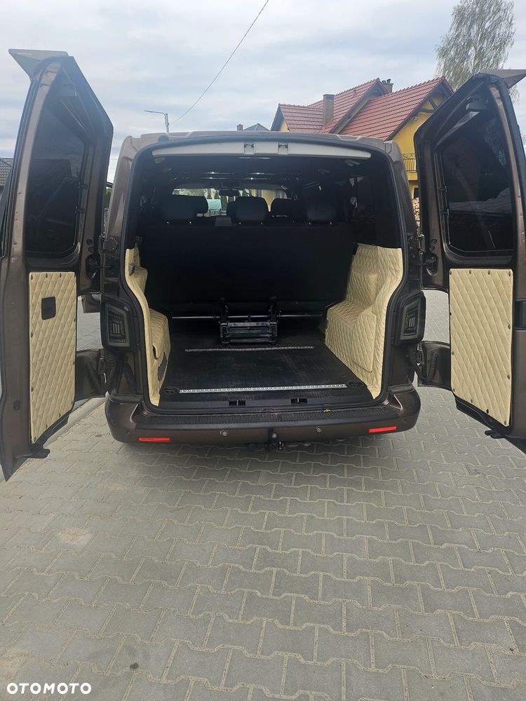 Volkswagen Caravelle - 14