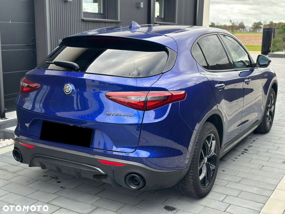 Alfa Romeo Stelvio 2.2 16V AT8 Q4 Sprint - 6
