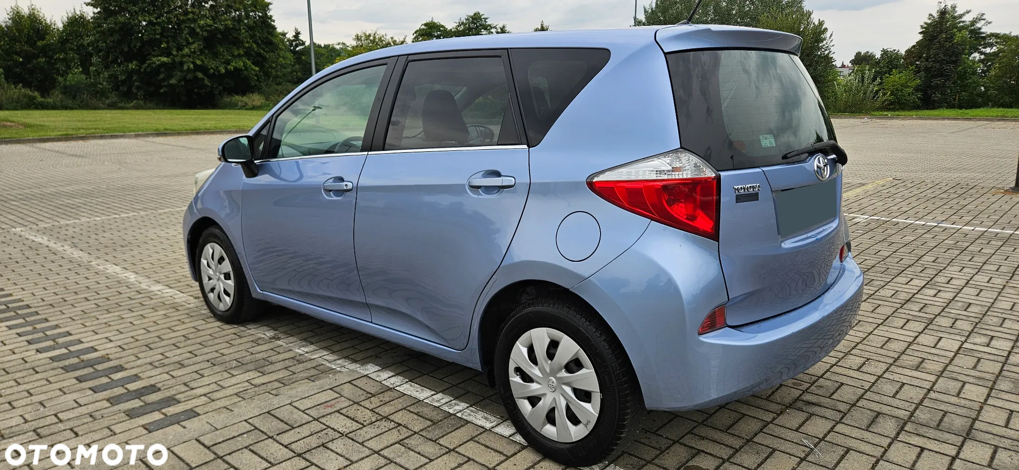 Toyota Verso S 1.4 D-4D Premium - 20