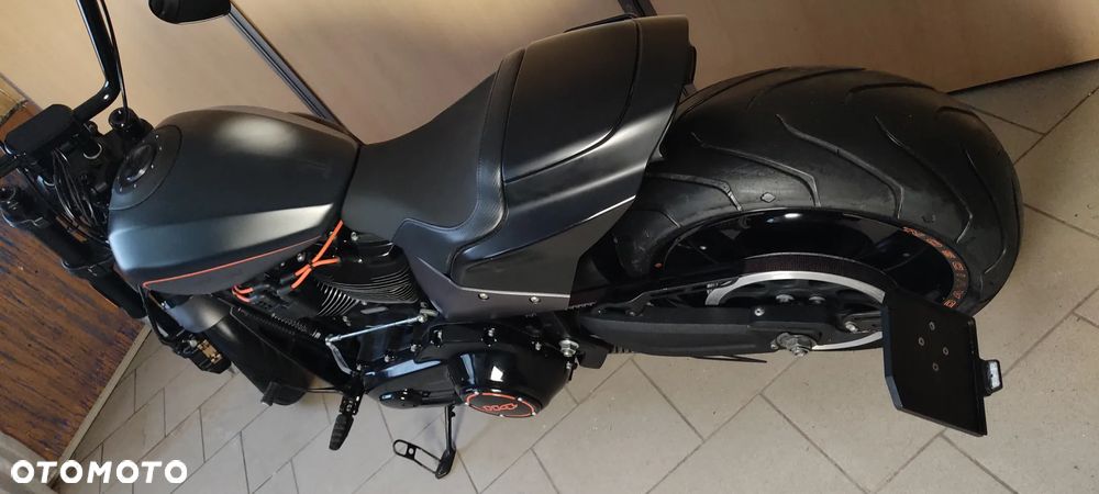 Harley-Davidson Inny - 3