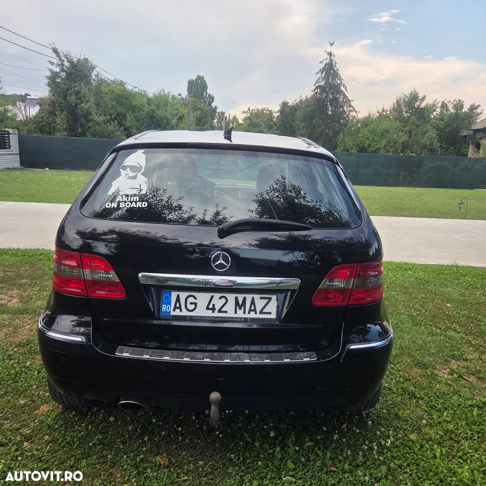 Mercedes-Benz B 200 CDI - 8