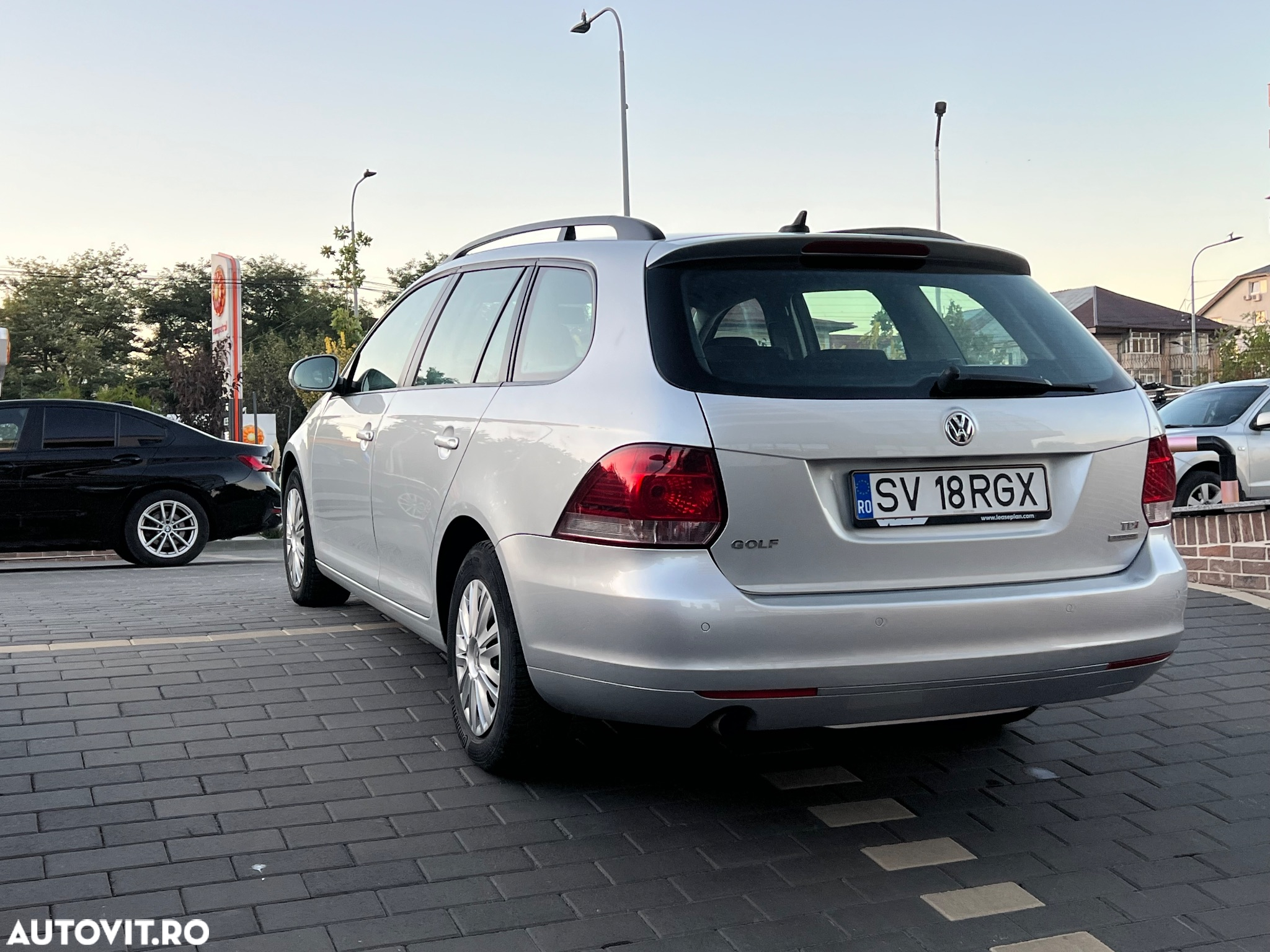 Volkswagen Golf - 4