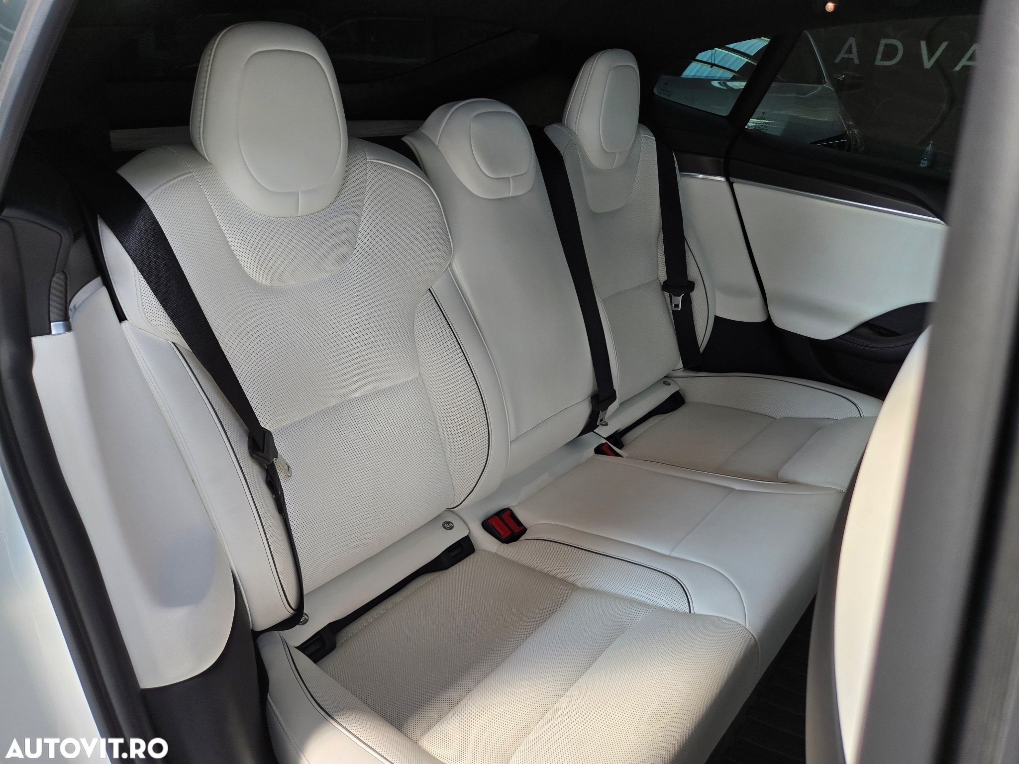 Tesla Model S Plaid - 13