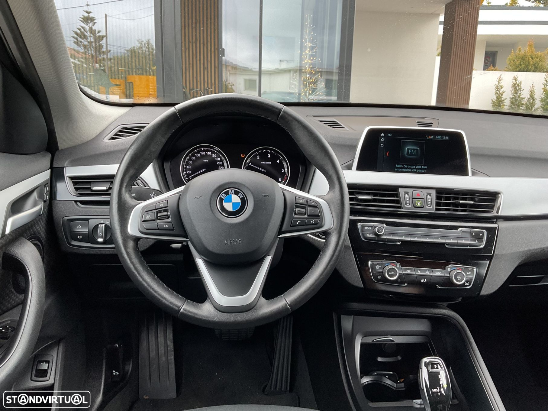 BMW X1 16 d sDrive Auto - 40