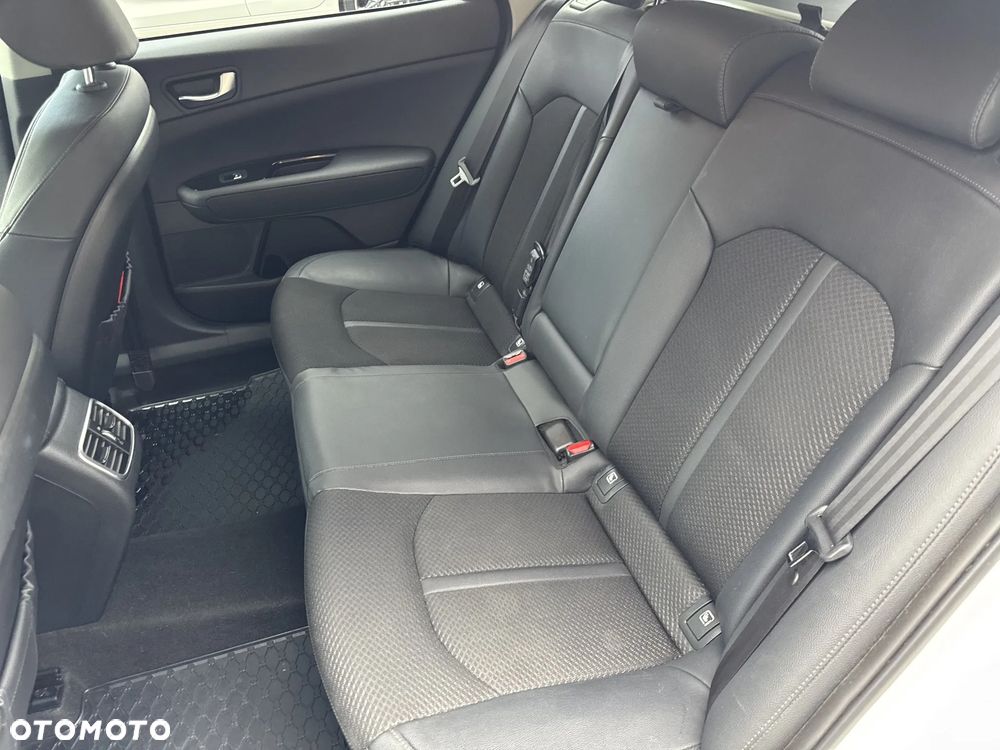 Kia Optima 1.6 T-GDI L DCT - 17