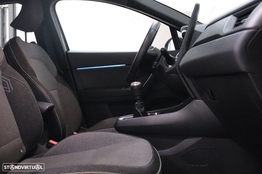 Renault Captur 1.0 TCe Techno - 22