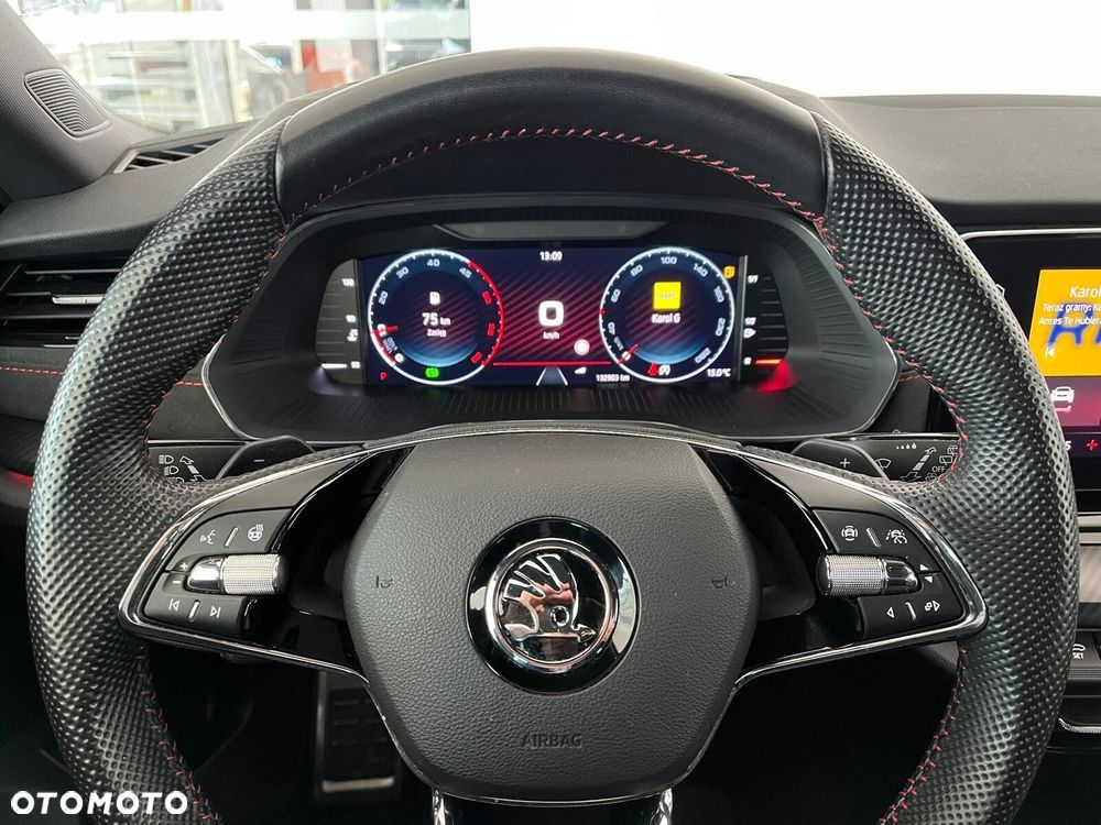 Skoda Octavia 2.0 TDI RS DSG - 23