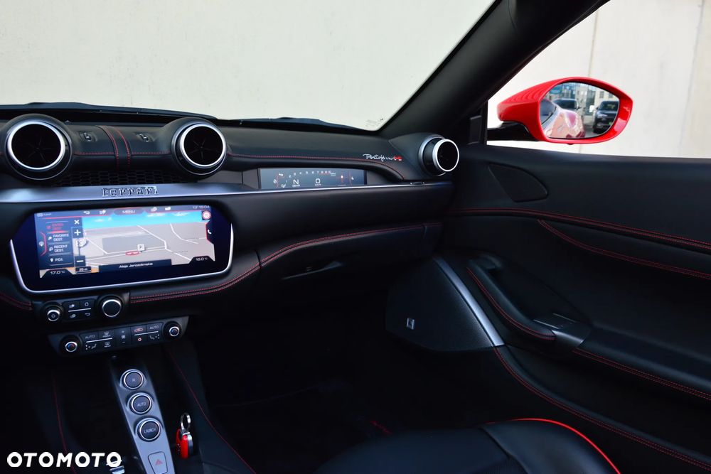 Ferrari Portofino M - 29