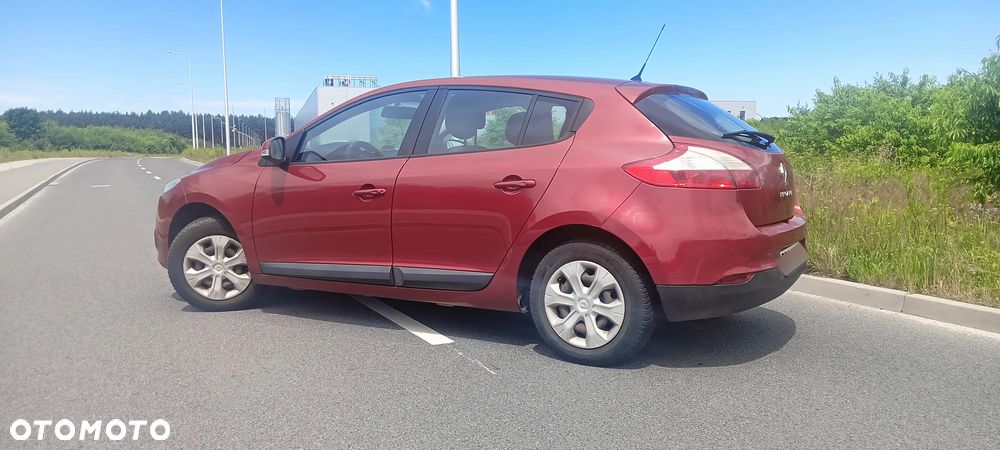 Renault Megane 1.6 16V 100 Authentique - 12