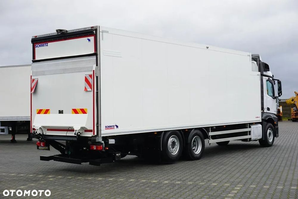 Mercedes-Benz ACTROS / 2553 / EURO 6 / CHŁODNIA + WINDA / 23 PALETY / OŚ SKRĘTNA - 5