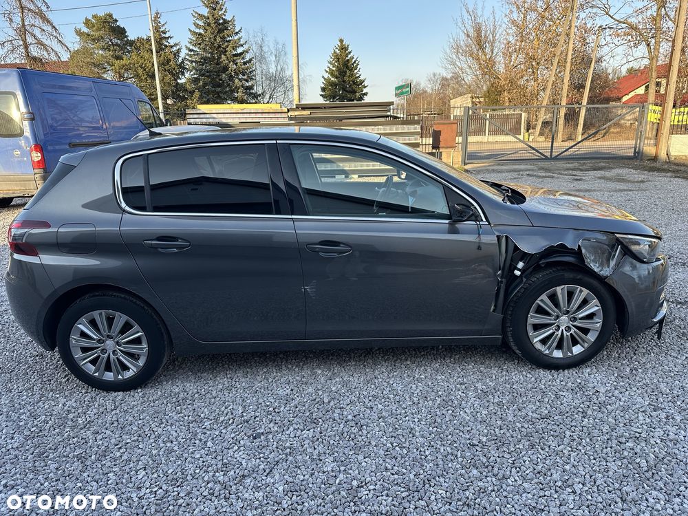 Peugeot 308 - 3