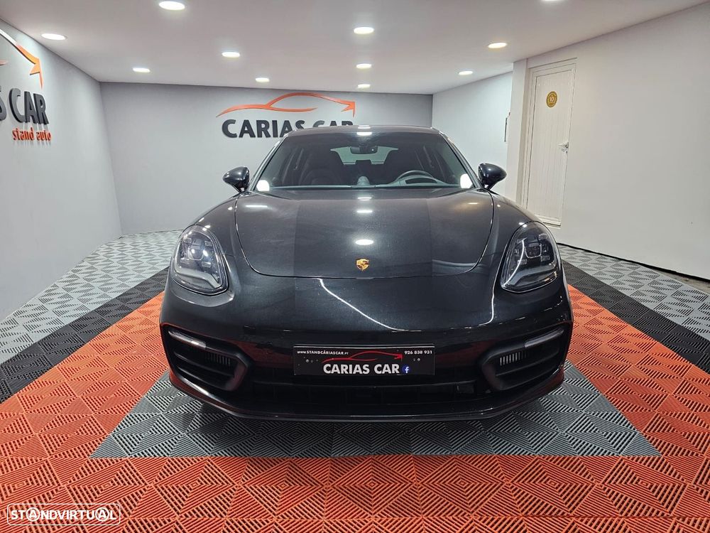 Porsche Panamera 4 E-Hybrid - 3