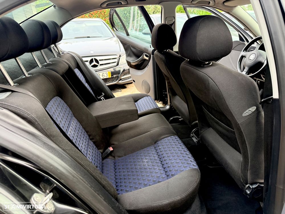 SEAT Toledo 1.9 TDI Sport - 43
