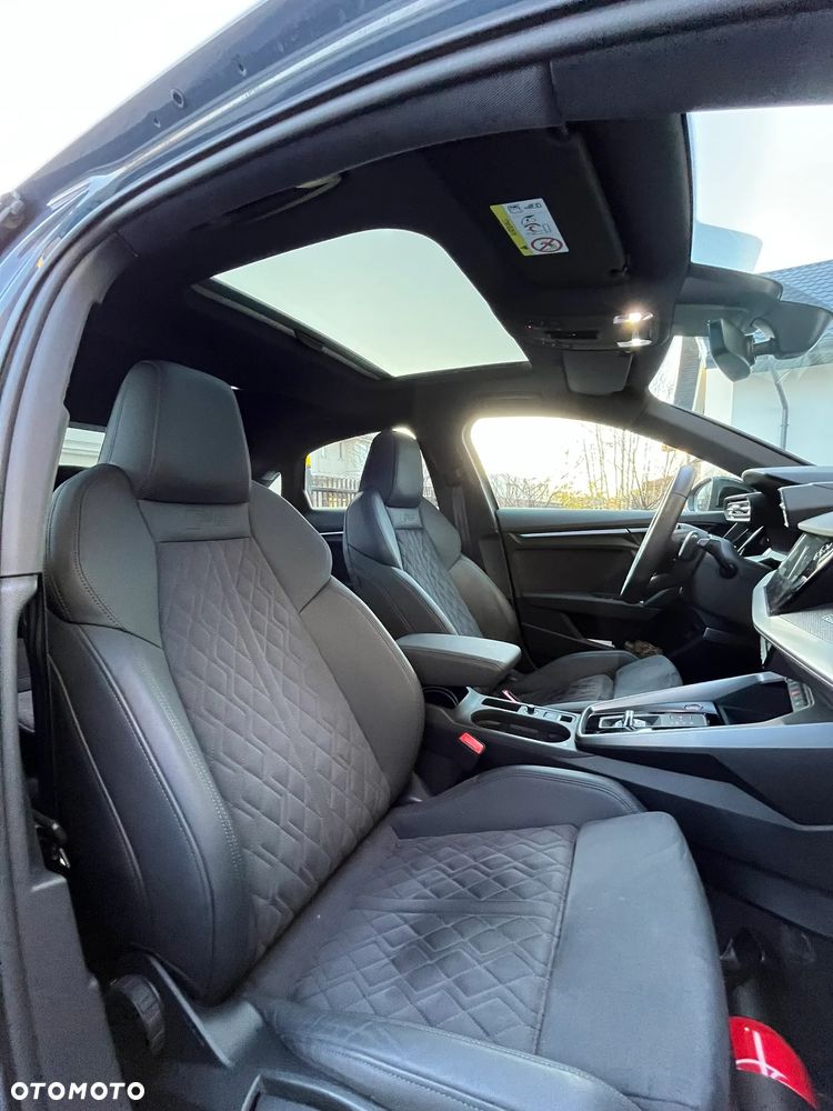 Audi RS3 Limousine - 10