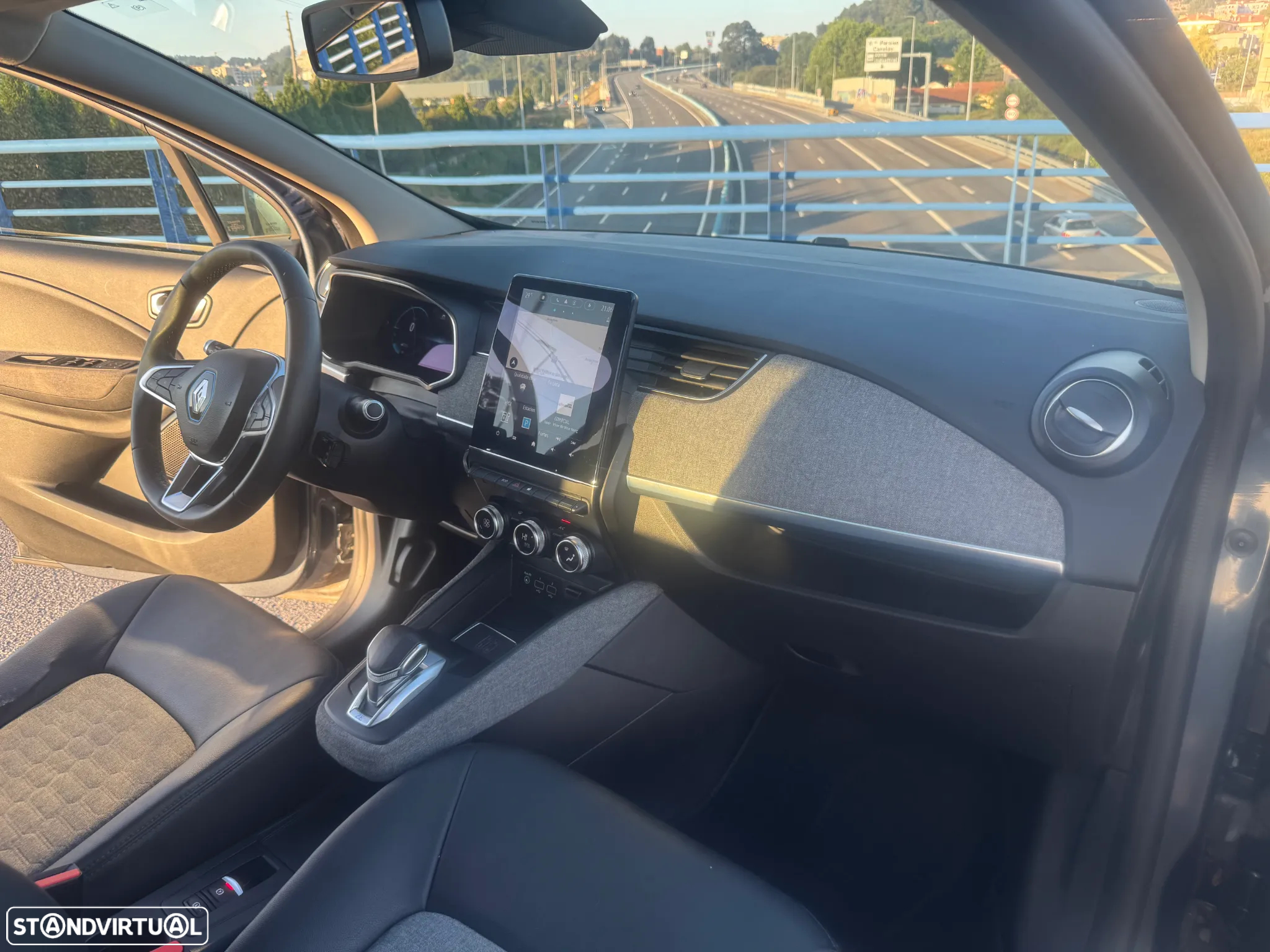 Renault Zoe (c/ Bateria) Z.E. 50 INTENS - 26