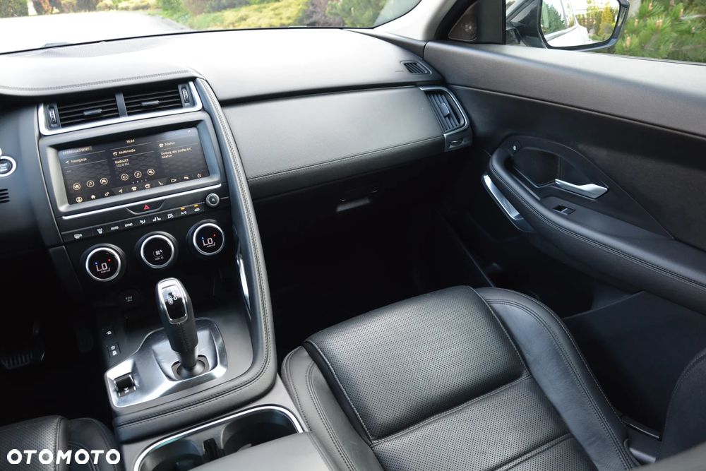 Jaguar E-Pace D150 AWD S - 34