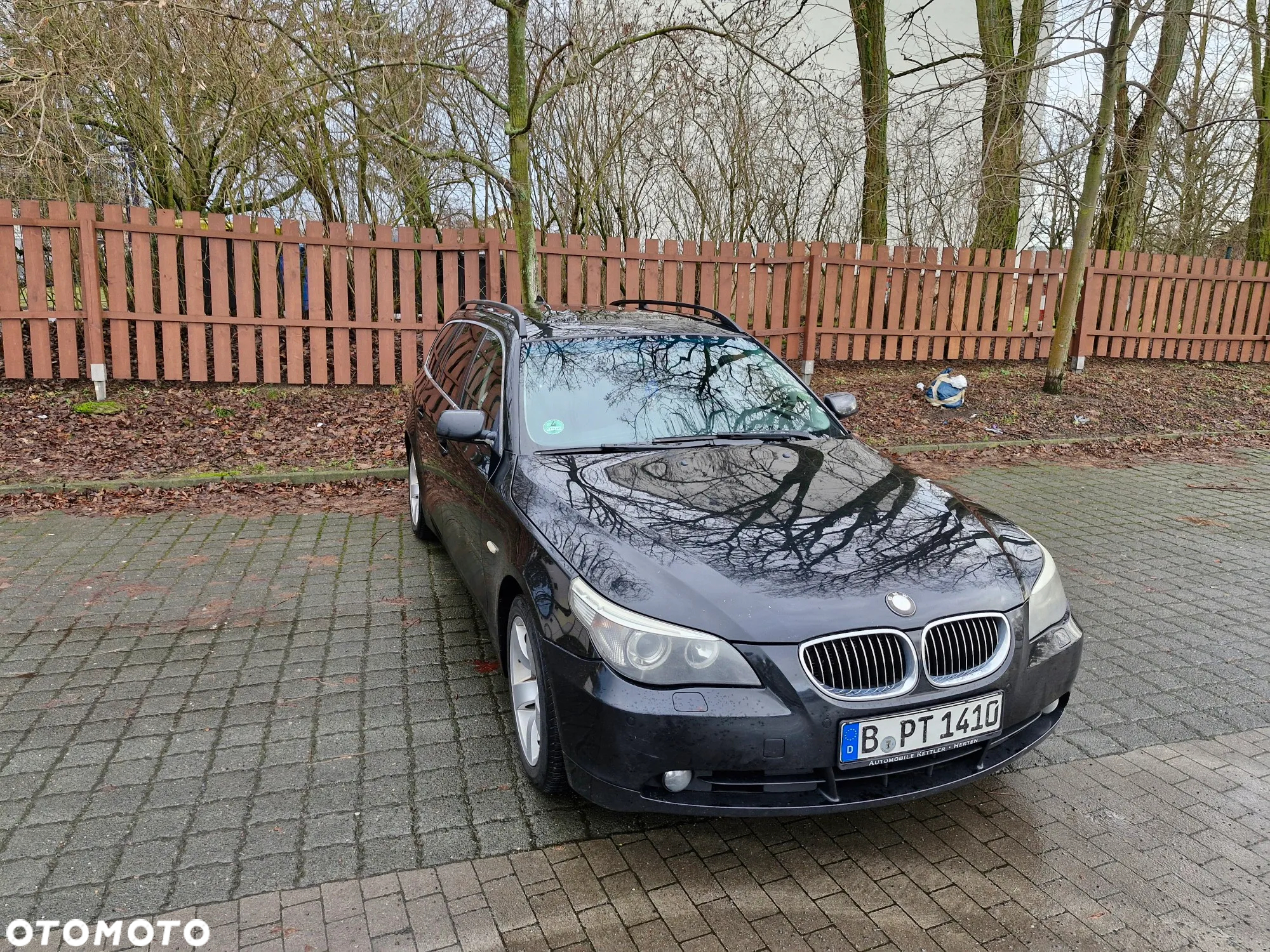 BMW Seria 5 525i Touring - 4