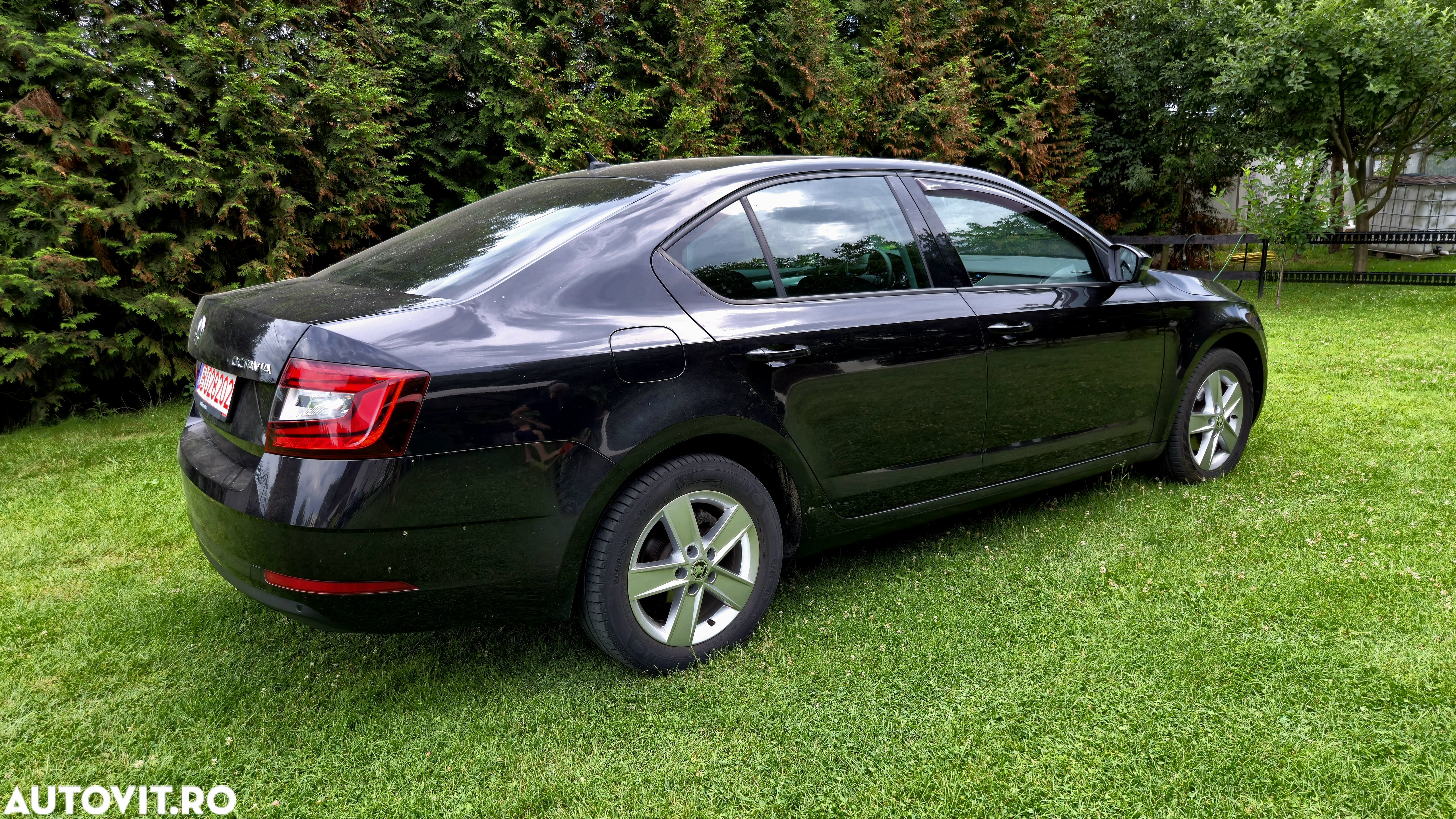 Skoda Octavia 2.0 TDI (Green tec) DSG Style - 5