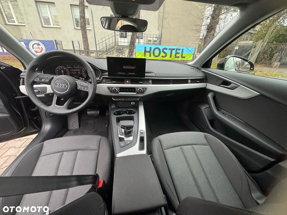 Audi A4 Limousine 35 TFSI mHEV Advanced S tronic - 9