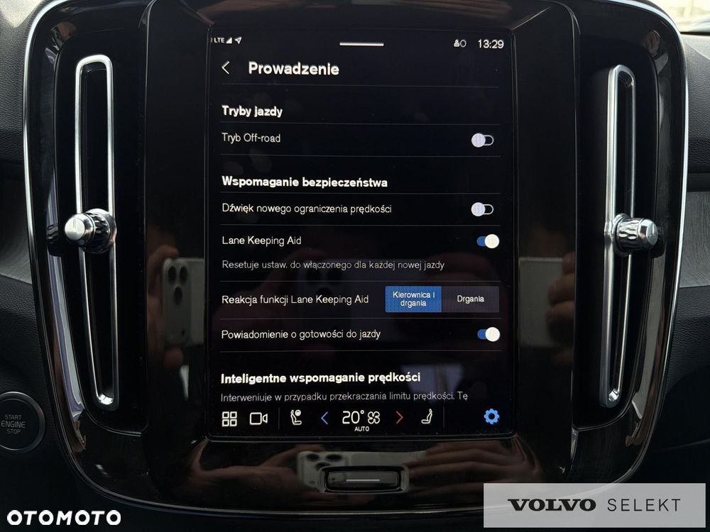 Volvo XC 40 - 22