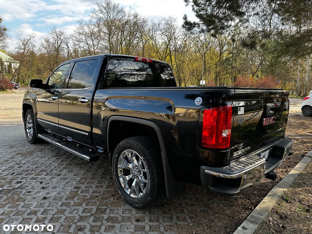 GMC Sierra - 5