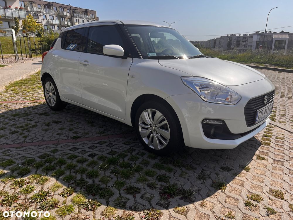 Suzuki Swift 1.2 Premium - 4