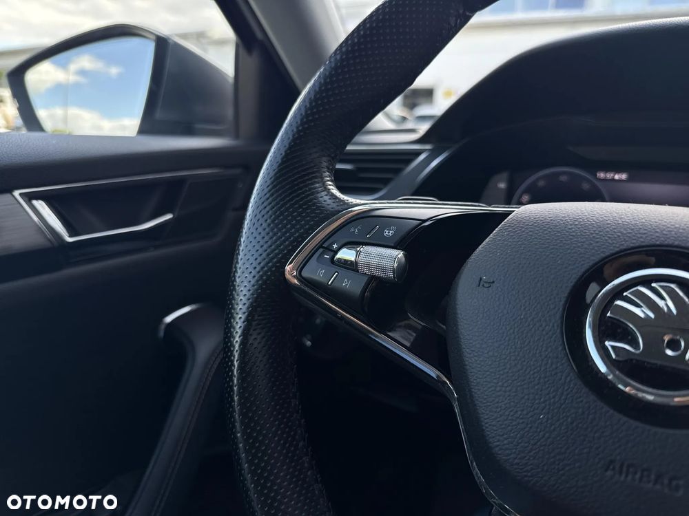 Skoda Superb 2.0 TSI Style DSG - 13