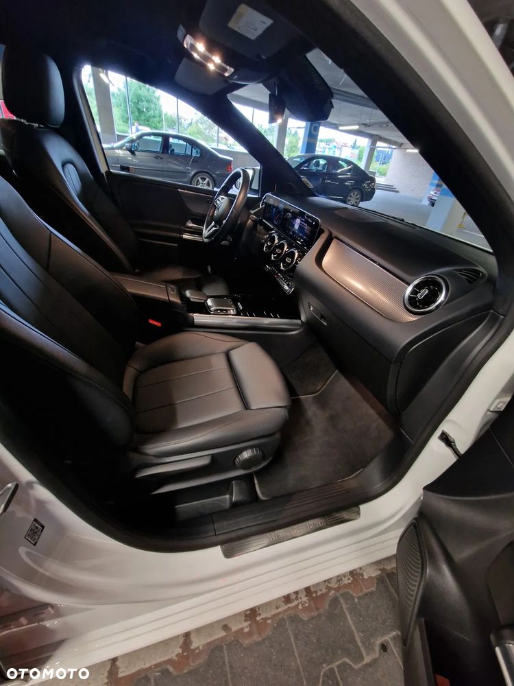 Mercedes-Benz Klasa B 180 Progressive 7G-DCT - 4