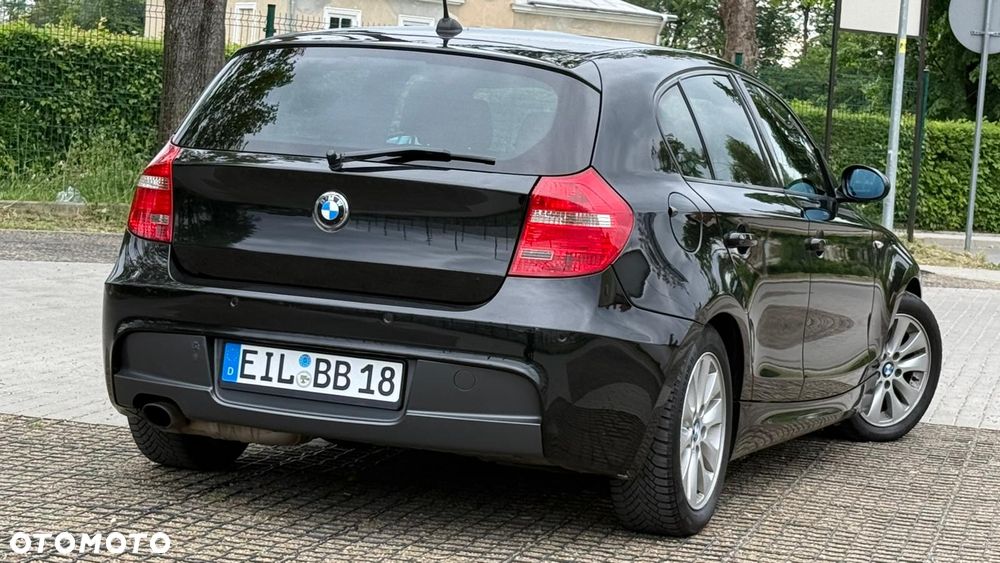 BMW Seria 1 118i Edition Sport - 26