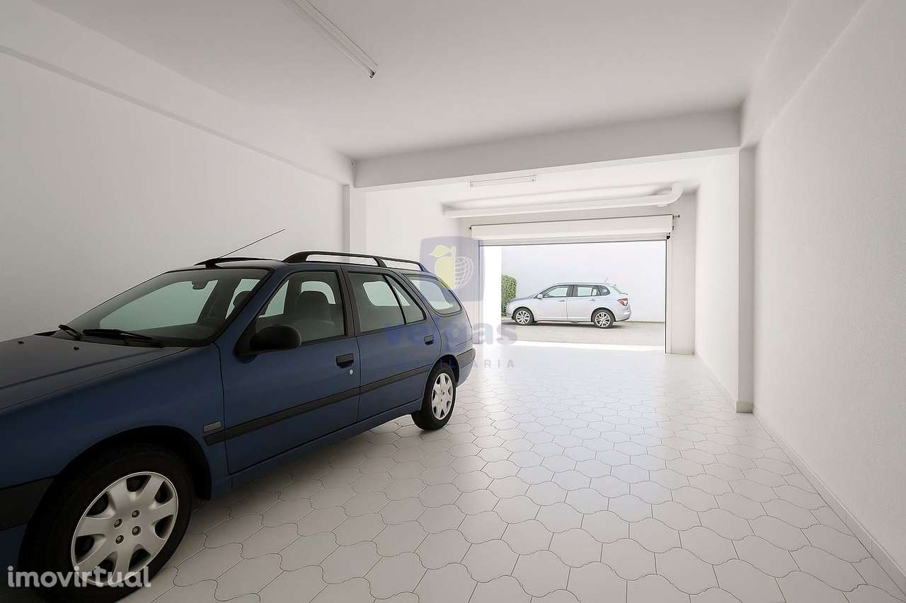 Garagem 2 Carros para venda no Sobralinho - Grande imagem: 2/3