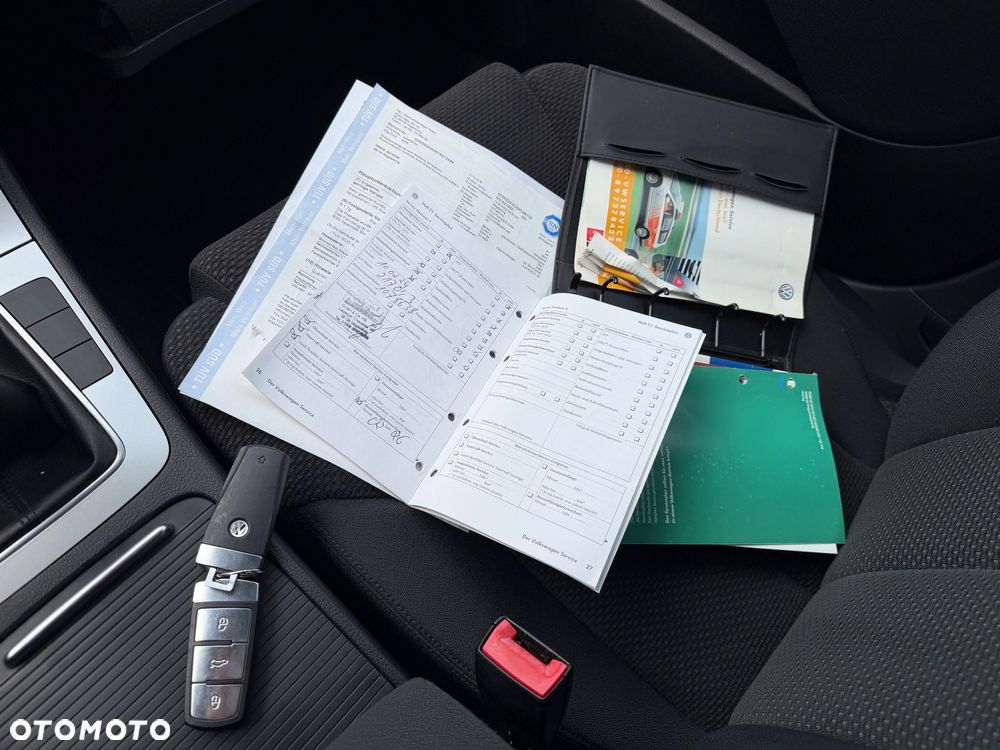 Volkswagen Passat 1.4 TSI Comfortline - 31
