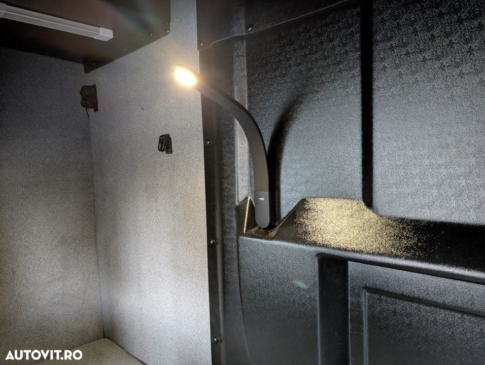 Ford Transit - 13