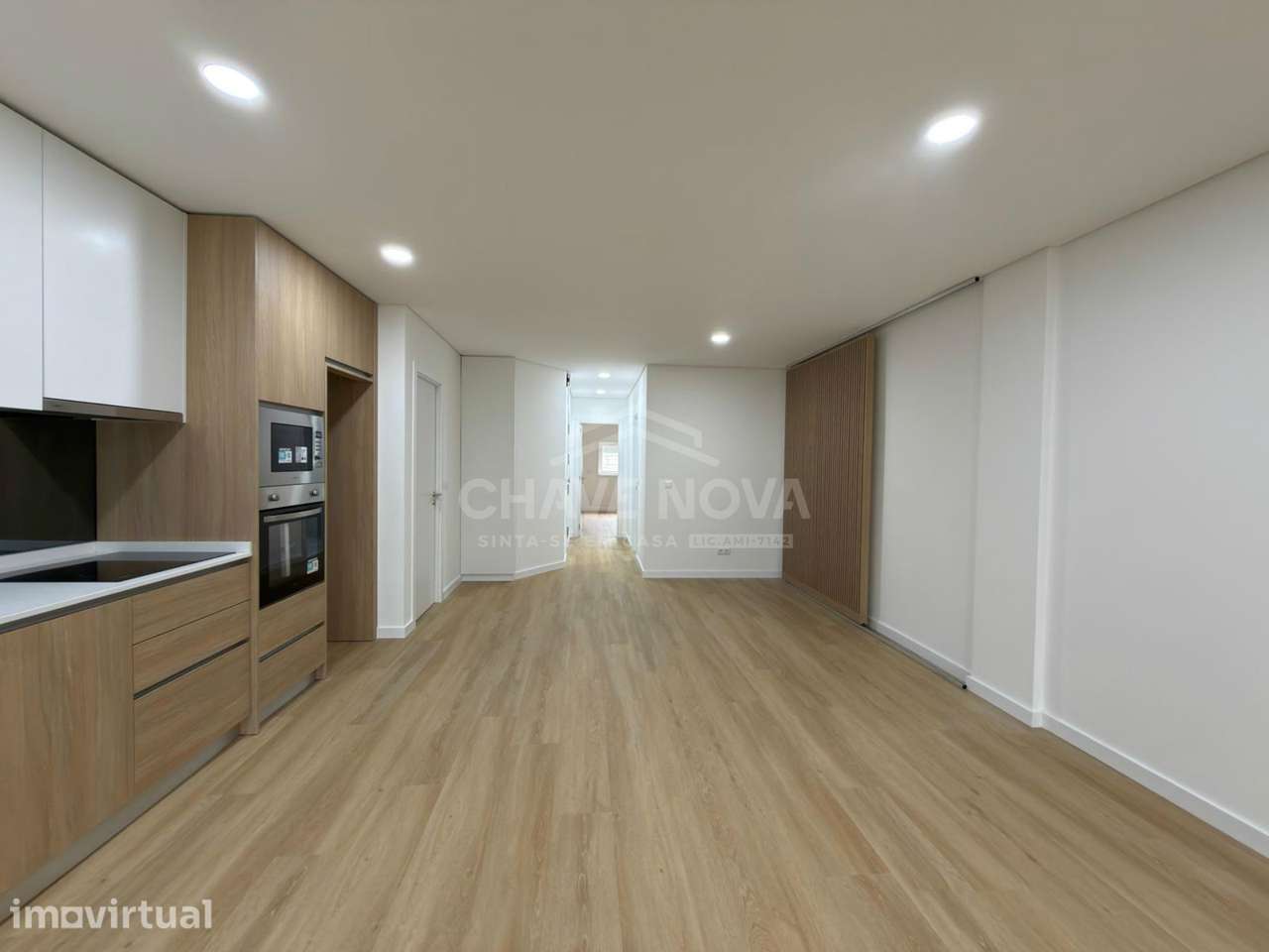 T1 Office Renovado em Santa Marinha (Devesas) - Grande imagem: 2/26
