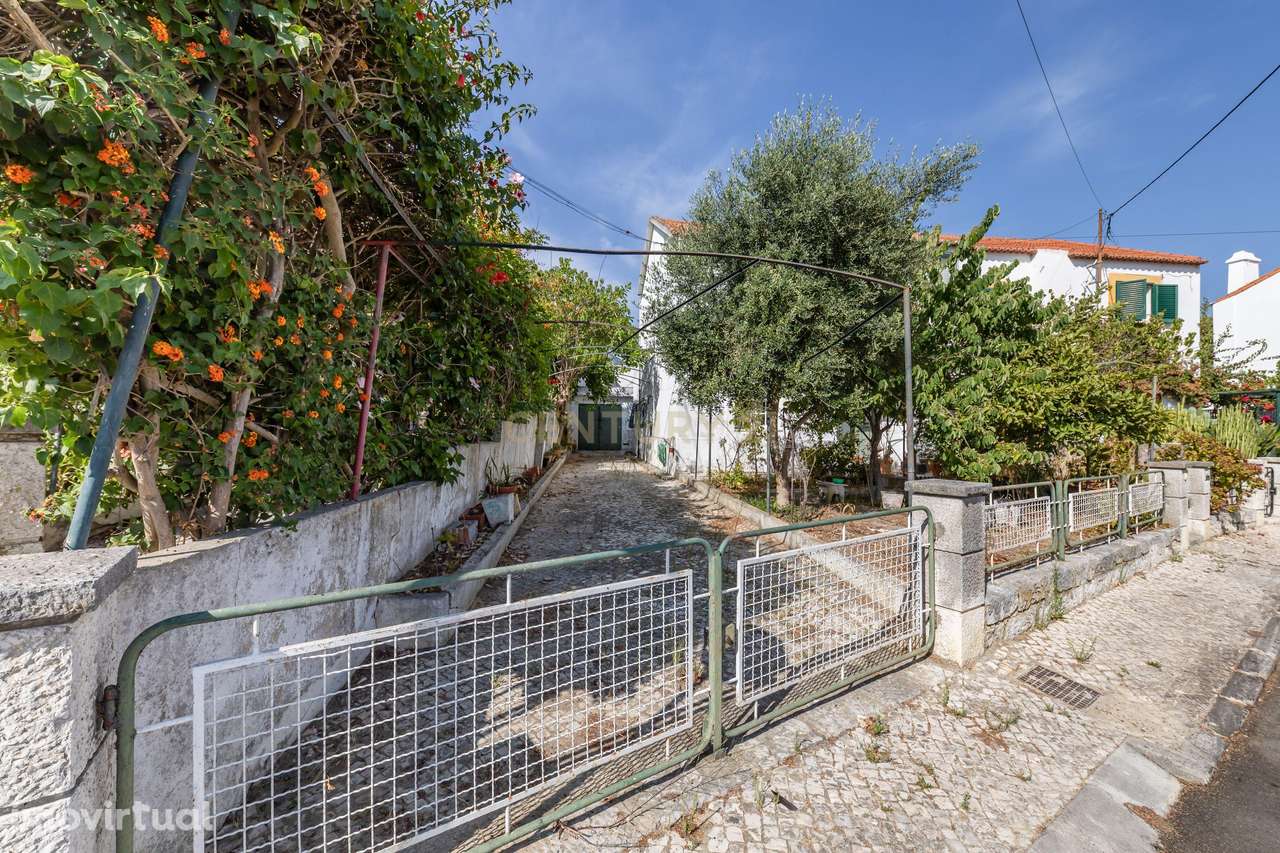 Moradia Geminada Bairro do Pombal, Almada - Grande imagem: 2/44
