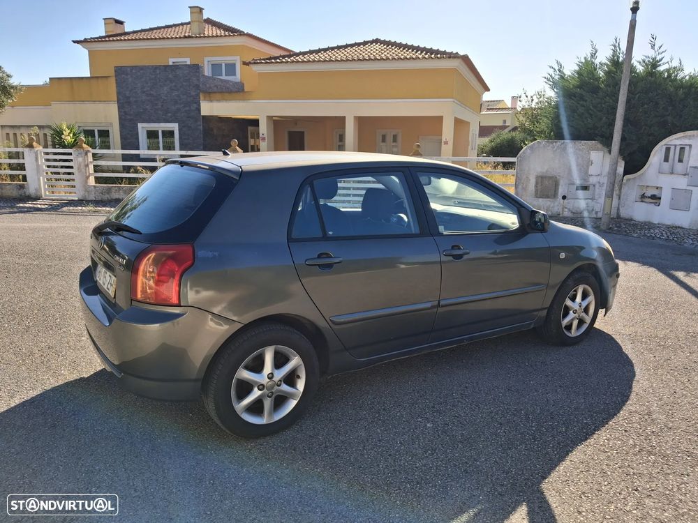 Toyota Corolla 1.4 D-4D - 4