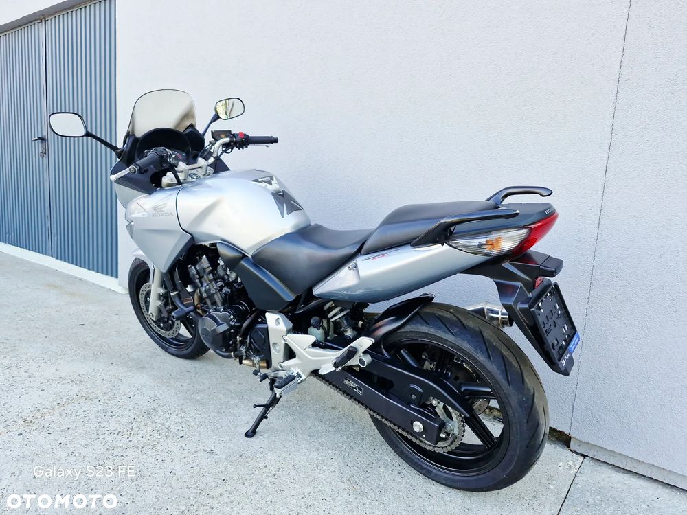 Honda CBF - 27