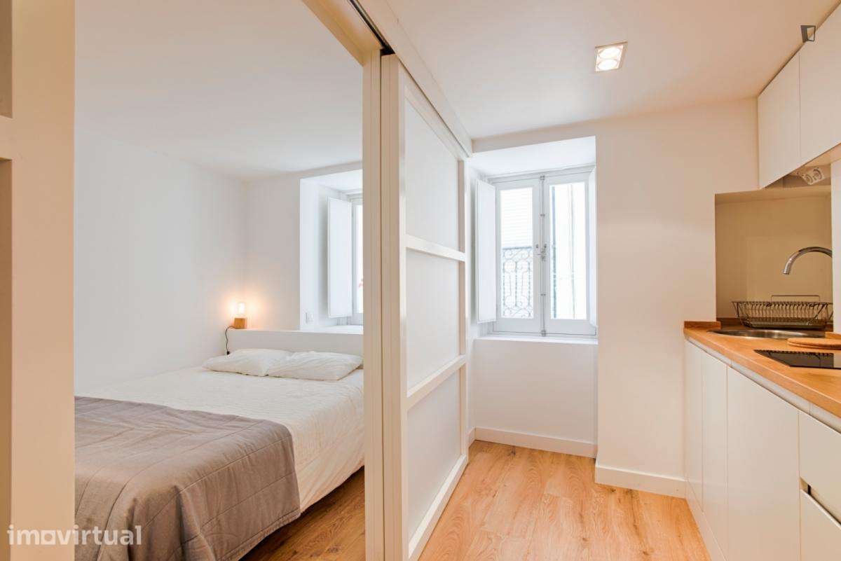 Apartamento com 1 quartos - localizado em Mouraria Lisbon - Grande imagem: 2/13