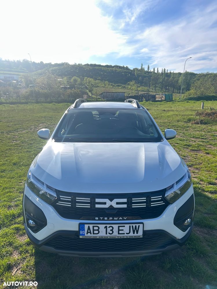 Dacia Sandero Stepway ECO-G 100 MT6 Expression - 1