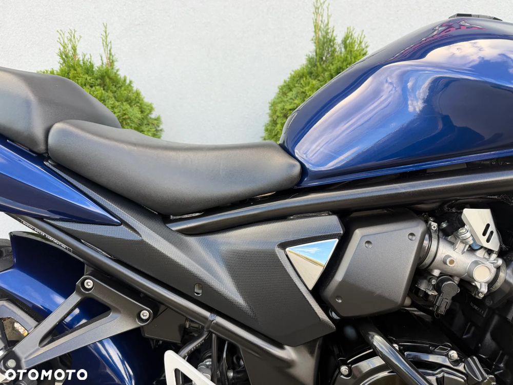 Suzuki Bandit - 19