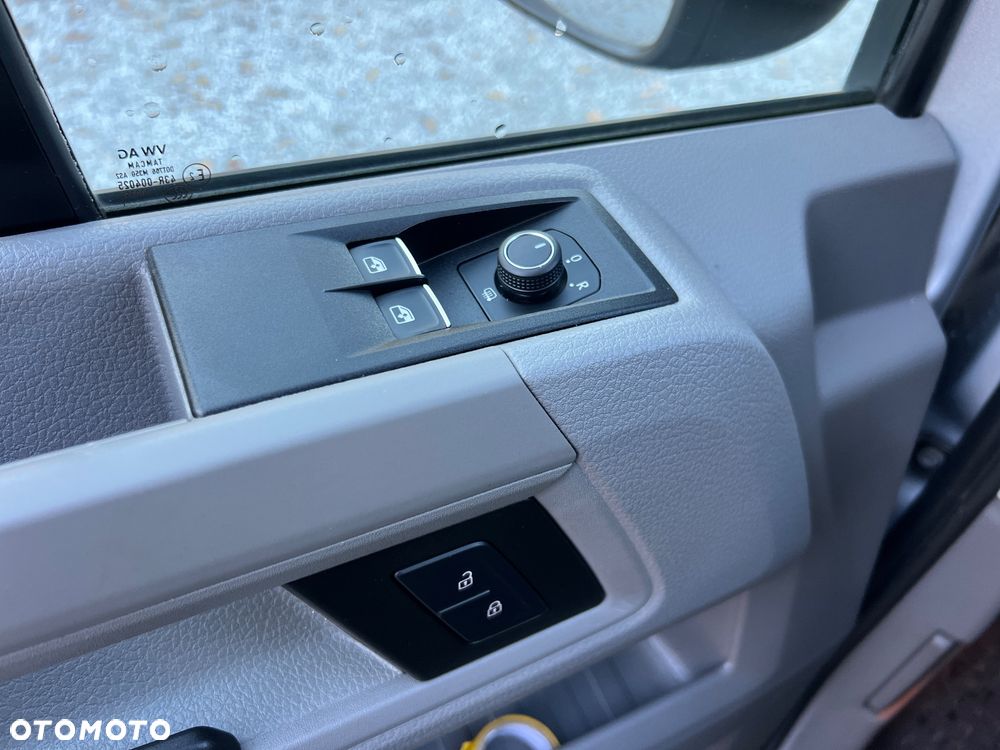 Volkswagen Crafter Laweta Jegger Sypialnia Webasto 2.0 TDI 177KM Automat - 29