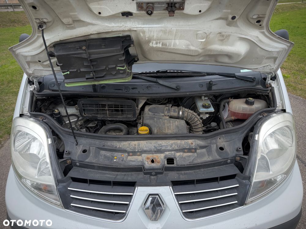 Renault Trafic - 14