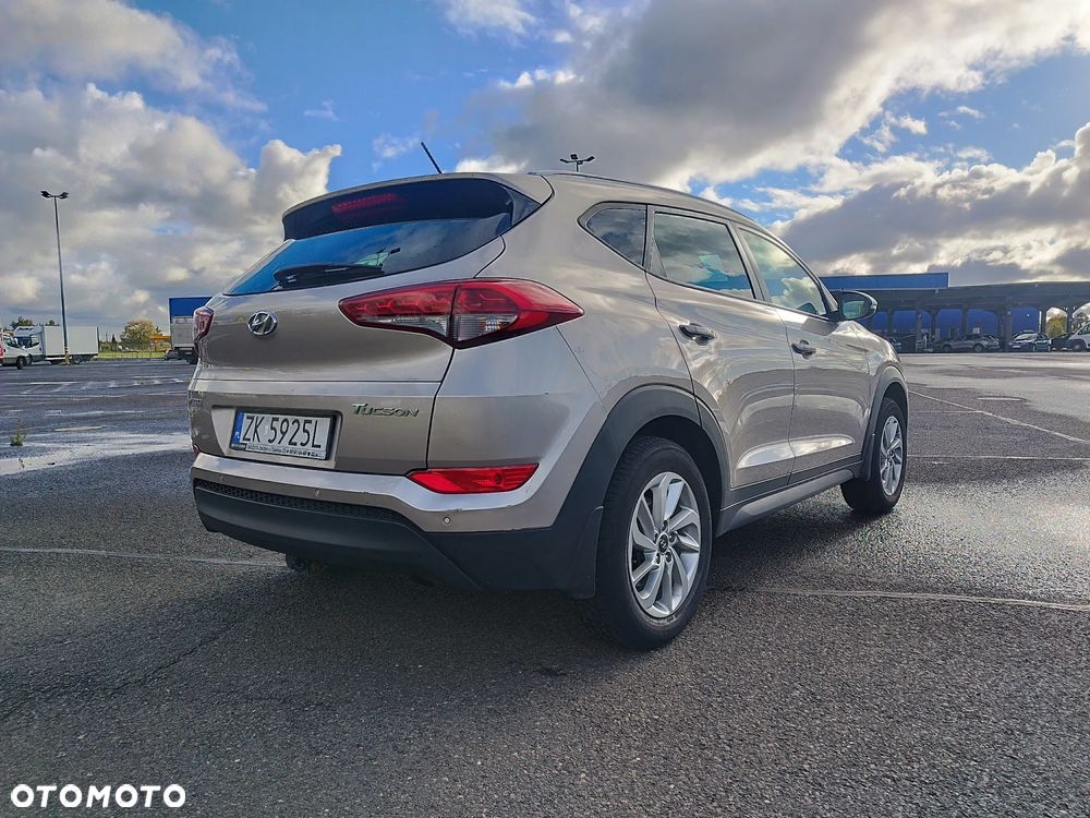 Hyundai Tucson 1.6 GDI BlueDrive Classic 2WD - 6